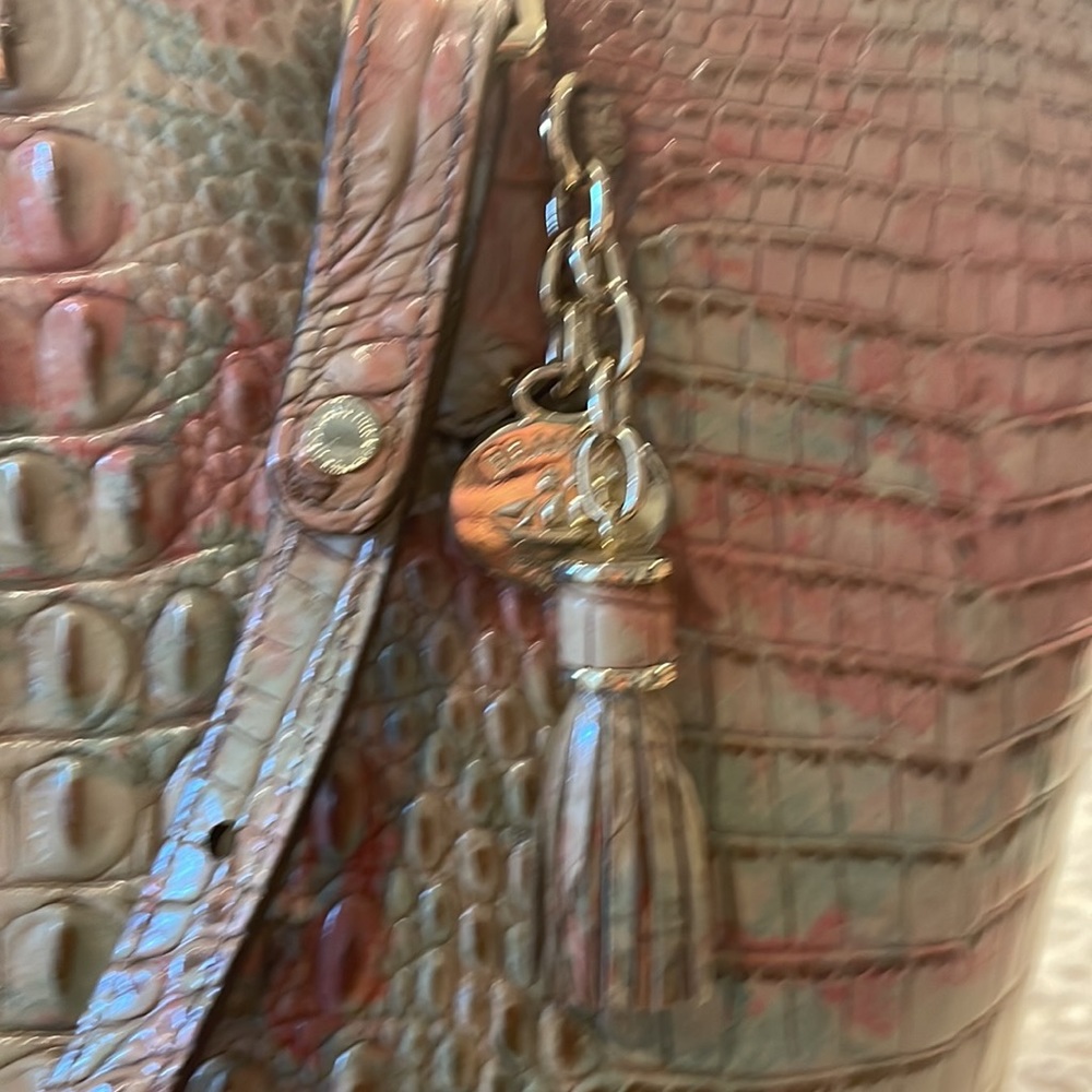 Handbag - Picture 5 of 6